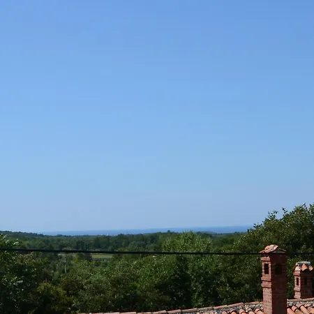 Lili Апартаменти